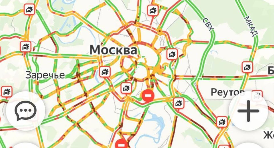 Снегопад вызвал 10-бальные пробки на дорогах Москвы и области