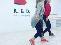 Школа танцев R.E.D фотография 2