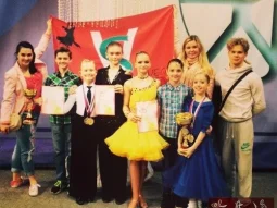 Школа танцев Вега Степ на улице Побратимов 