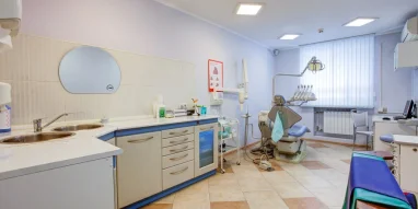 Стоматологическая клиника Меркурий-сервис на улице Митрофанова фотография 5